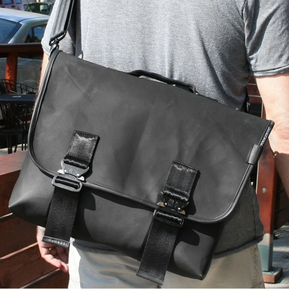 RARE🔥 Defy Bags Large Recon M35 Messenger Bag, Black - Picture 2 of 12